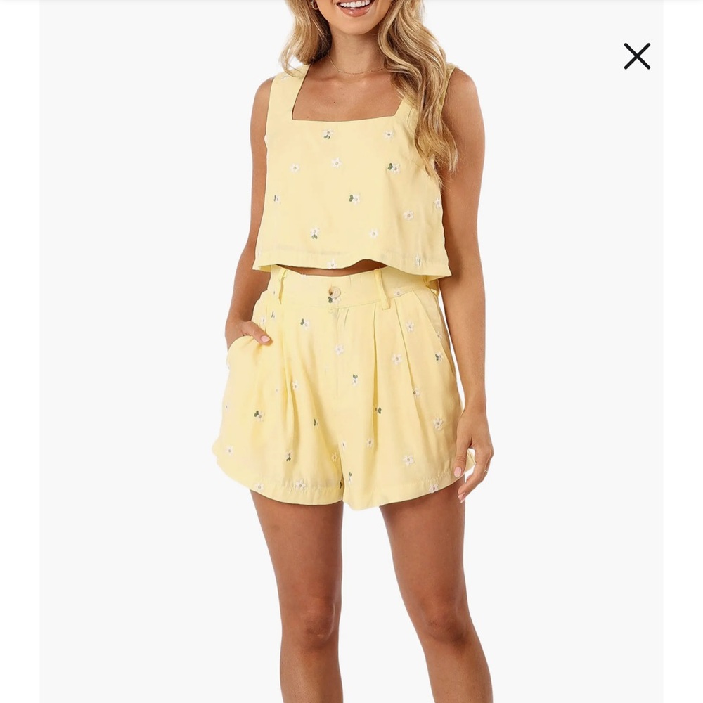 Petal and pup yellow matching Shorts set